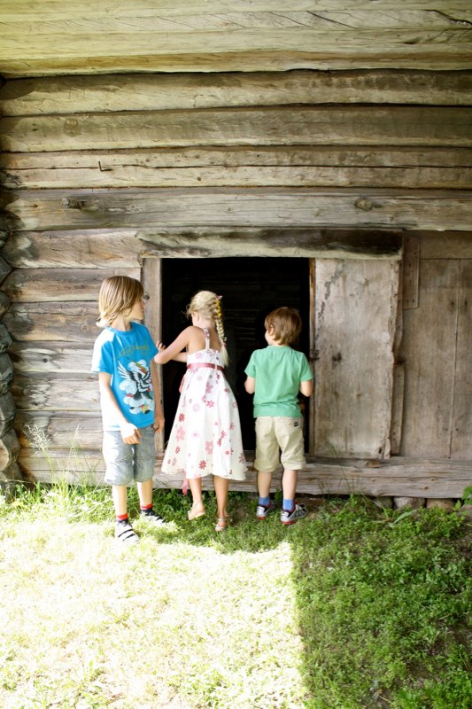 and old houses to discover