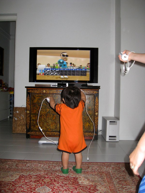 Miggy is Wii’ing