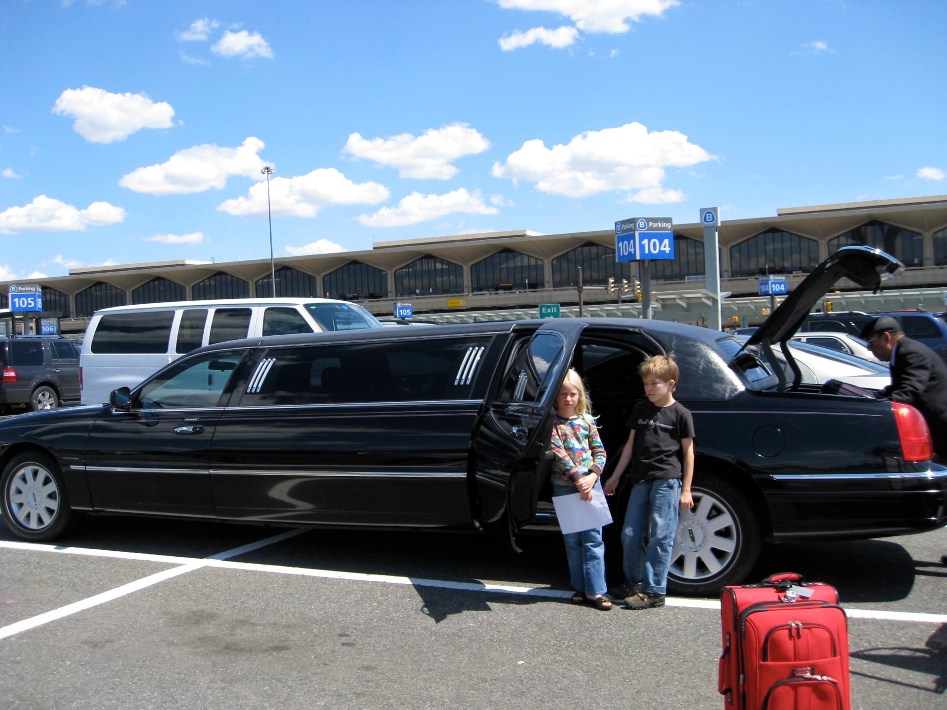 A LIMO picked us up!