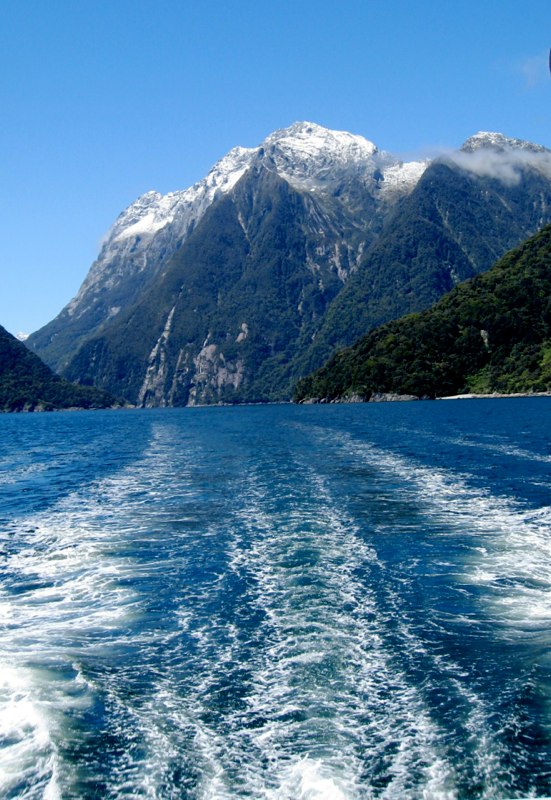 NZ Queenstown &Milford sounds photo 52