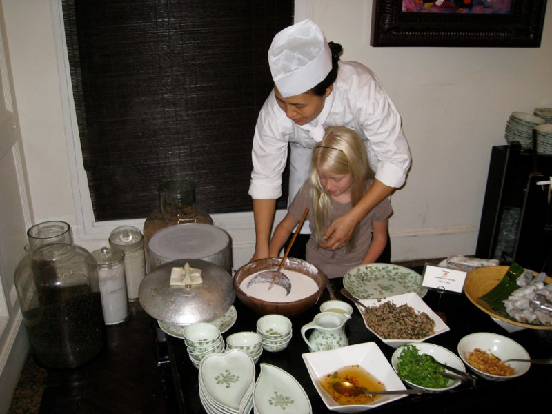 Back in Hanoi at the Metropolitan for lunch