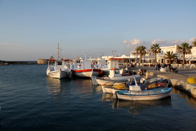 Paros photo 24