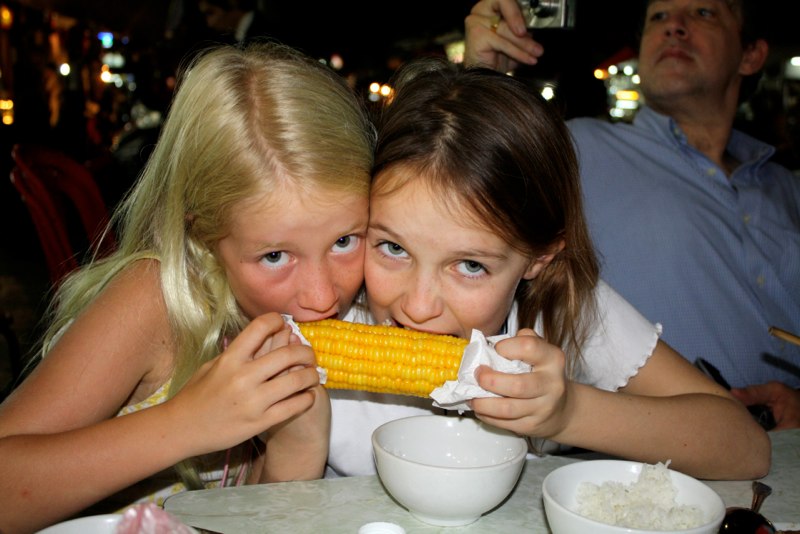 They even ate their food together!