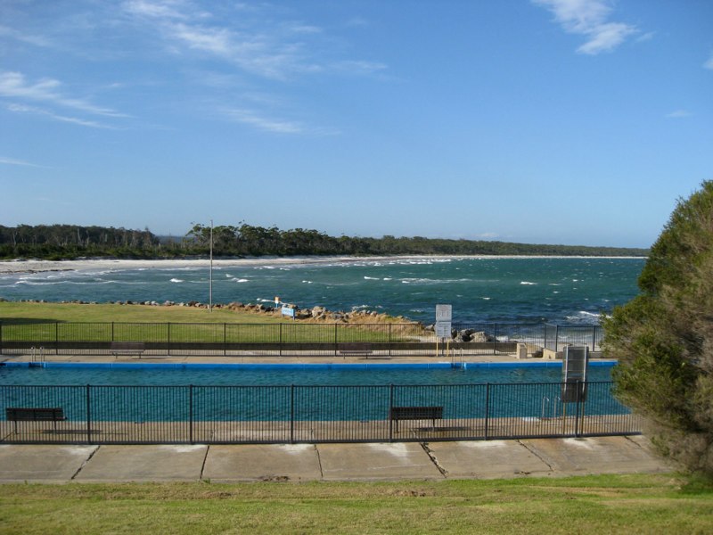 Ocean and pool!