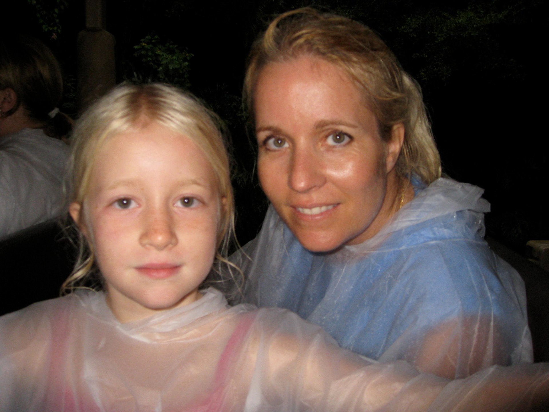 Rain coat girls